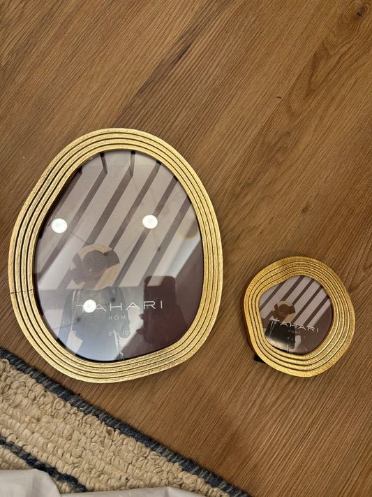 Gold Wavy Picture Frames