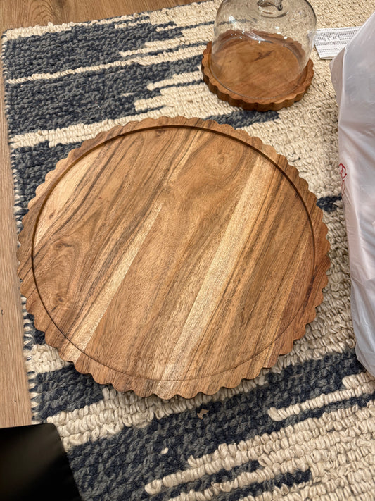Scalloped Wooden Lazy Susan