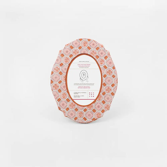 Oval Marbled Frame