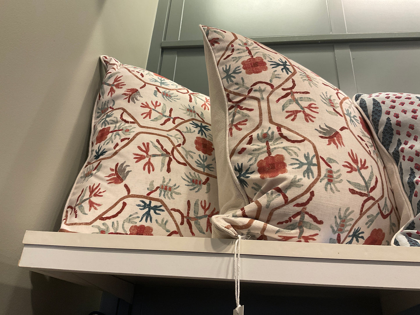 Sienna Pillow 22" x 22"